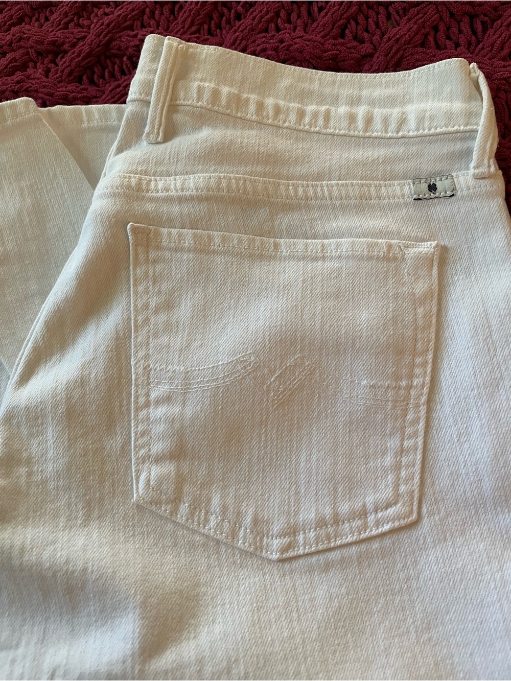 Lucky Brand Sweet ‘N Straight White Jeans Size 4/27